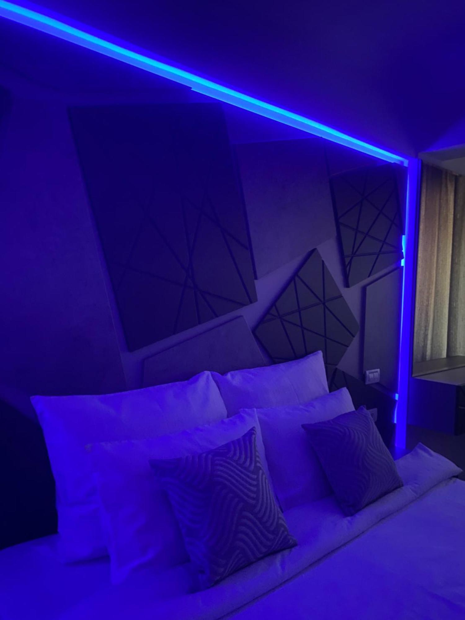 Elegant Suite - Titan Park Bukarest Exterior foto